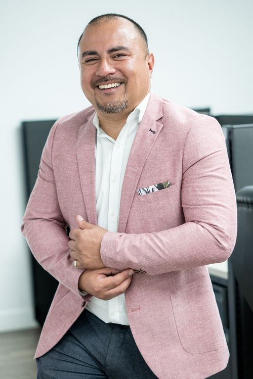 Selvin Herrera, Broker of Record at Good Life Realtors, DRE #01519976
